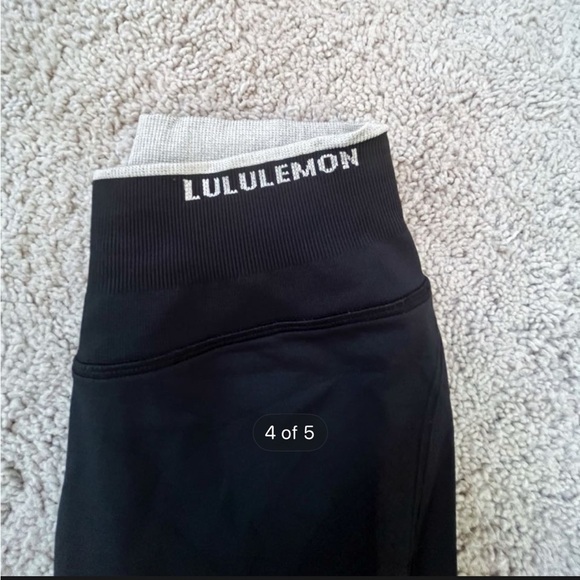 LULULEMON SPELLOUT SIZE 2 leggings - Picture 10 of 11